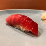 うを徳 - 中とろ（握り）