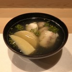 うを徳 - お椀（白川・白皮（白尼鯛、白甘鯛） + 京都 初物 筍 + 鯛 白子 + 花山椒）