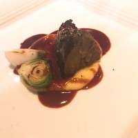 インカント - メイン：和牛頬肉の煮込み