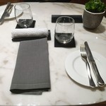 ブルガリ イル・カフェ - テーブルセッティンング