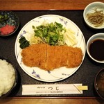 れすとらん つじ - ポークロースカツ定食 980円 + ライス大盛り 80円 ＝ 1,060円（税込）。