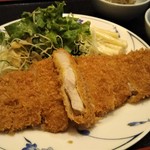 れすとらん つじ - ポークロースカツ定食 980円 + ライス大盛り 80円 ＝ 1,060円（税込）。