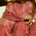 STEAK&HAMBURG ひげ - ローストビーフ三角バラ