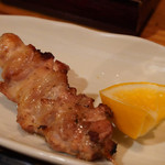 炭火焼鳥正ざわ - 軍鶏ももみ塩焼