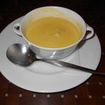 ロイヤルホスト - スープ