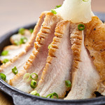 Mo Ashibi - やんばる若鶏の鉄板焼き
