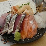 Sashimi Izakaya Umi Sakura Michimaro - 刺身盛合せ