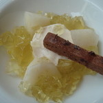 emuN - （再訪）カモミールのゼリー、ナシのムース