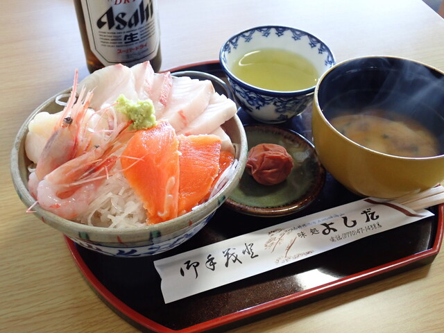 海鮮丼 By Oguri284 ドライブイン よしだ 気山 魚介料理 海鮮料理 食べログ 海鮮丼 By Oguri284 ドライブイン よしだ 気山 魚介料理 海鮮料理 食べログ