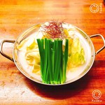 Irorihorumonkotatsu - ★モツ鍋(鶏白湯)★