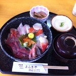 Yofukiya - 海鮮丼