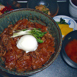 すてーきはうす 伊勢屋 - すきやき丼
