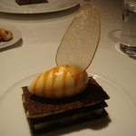 オーベルジュ・ド・リル - 洋梨のミルフィーユ