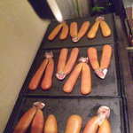 神保町 傳 - 入り口を入るとすごい眺めがｗ