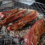 焼肉 鶴心 - ☆良い感じに焼きあがるとテンション↑↑しちゃいますね☆