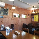 カレーハウス epice - 店内風景