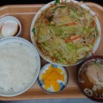 喜味屋食堂 - 野菜炒め定食