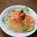 ハラールフードマルハバ - いつものサラダ。