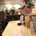 Izakaya Okaeri - 店内