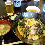 お食事処にしお - 山海丼