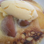 アコテ - 季節のフルーツのグラタン　アップ