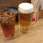 丸福酒場 - ウーロンハイ(250円）＆生ビール(350円）