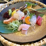 Sushi Kaisen Sakaba Suitouya - お造り盛合せ