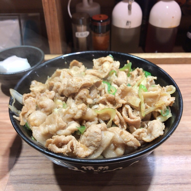 すためし 新宿西口1号店 新宿西口 ラーメン 食べログ