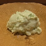 鮨 波づき - グリーンピースの豆腐