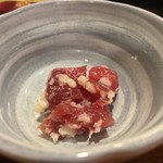鮨 波づき - マグロ赤身と中トロ 酢めし酢と麹味噌和え