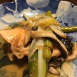 鮨 波づき - 桜鱒の山菜あんかけ