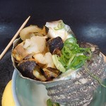 まるさん松本 - サザエのつぼ焼き