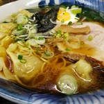 中華料理ひろし - ランチセットのワンタン麺！