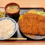 三朝 - 特製ジャンボロースカツ定食