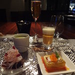 グランファミーユ・シェ松尾 - 前菜３種盛合せ＋プチスープ、キールアンペリアル