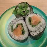 すし江戸 - サーモン巻