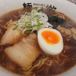 Menittetsu - 減塩醤油ラーメン普通盛り。