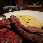 ラ・ブーシェリー・デュ・ブッパ - じゃがいものピューレがたっぷり