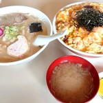 味の一丁目 - 味噌ラーメンと親子丼《大盛》【Apr.2019】