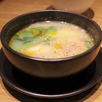 焼肉レストラン ロインズ - コムタンスープ