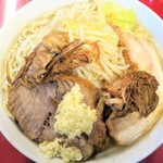 ラーメン二郎 - ラーメン小＋ニンニク