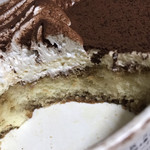 秋月 - 大きなティラミス 断面