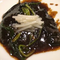 メゾン・ド・ユーロン - フカヒレの姿煮込み