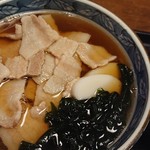 えびや - 肉そばアップ