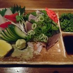 Motsunabe Gyouza Eiraku - 鮮魚の刺身