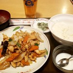 王様 - 鶏肉の胡椒炒め：500円