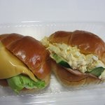 フォーンドール - 料理写真:バターロールサンド