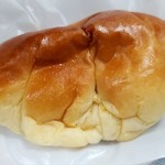 パン工房 トナカイ - クリームパン(160円)