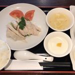 鶏贅沢 青蓮 - 大山鶏の名物定食 ¥890