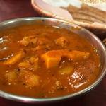 プルジャ ダイニング - アル・ボデ・タマカレー